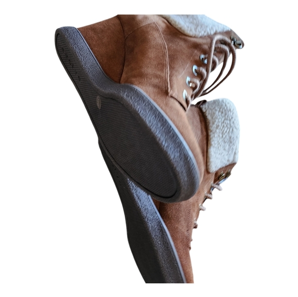 Evolve by Easy Spirit Everett Suede Faux Fur Ankle Wedge Boots in Brown Size 10W - Picture 4 of 7